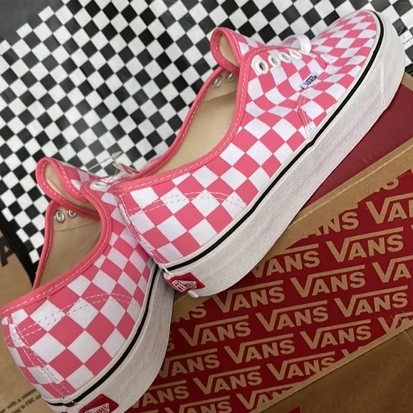 Vans Authentic Checkerboard Pink Lemonade/True White Men’s sneakers - Picture 15 of 16